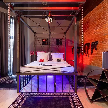 Bdsm Grey Location Manufaktura 18 Centrum Miasta , Idelny Na Prezent , Parking Na Terenie , Bardzo Wygodne Lozko ,ogromne Lustro ,tylko Dla Doroslych Adults Only *